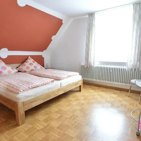 Σπίτι διακοπών Comfortable With Large Sunny Garden In Beautiful Surroundings Tettscheid