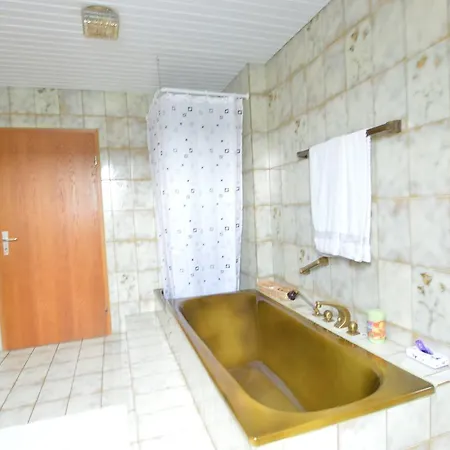 Σπίτι διακοπών Comfortable With Large Sunny Garden In Beautiful Surroundings *